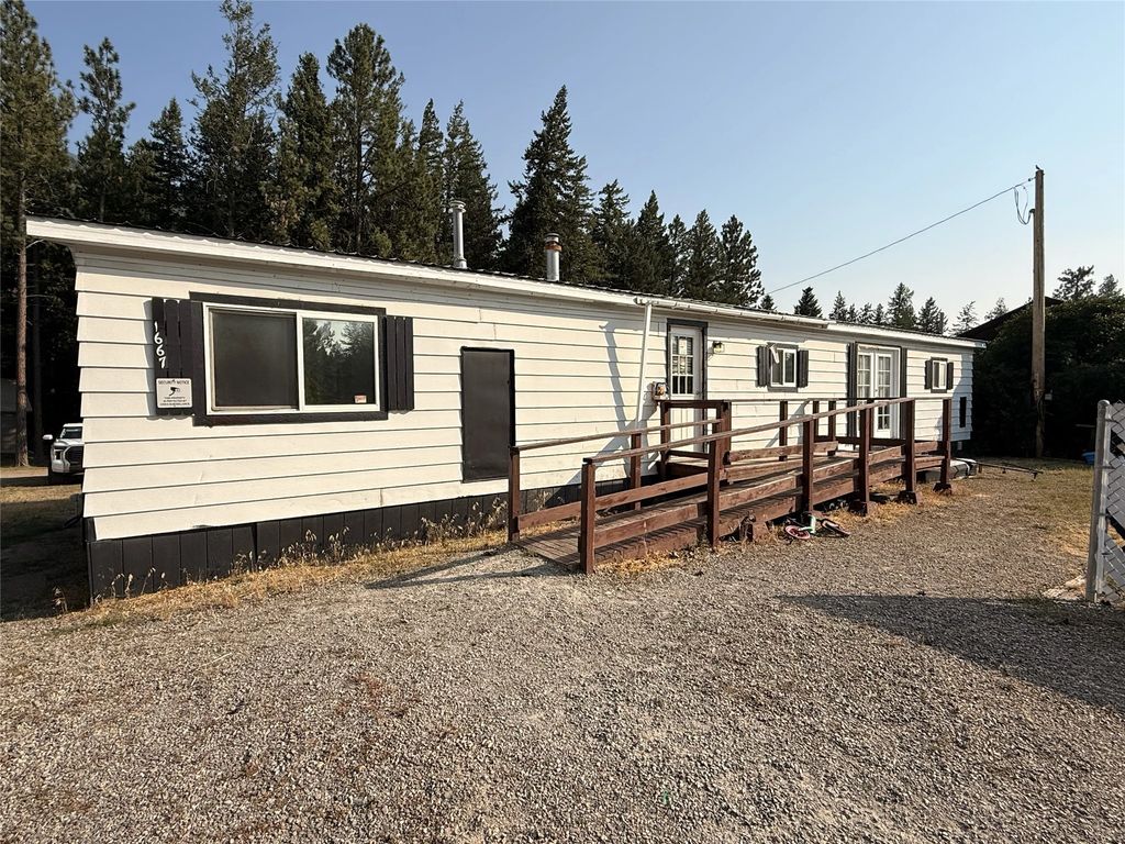 1667 Vista Lane, Columbia Falls, MT 59912 photo 2