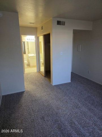 4730 W NORTHERN Avenue 1147, Glendale, AZ 85301