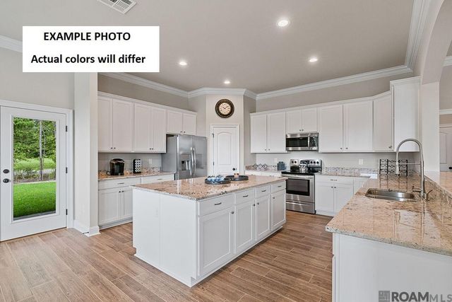 23453 Aquilla Dr, Denham Springs, LA 70726