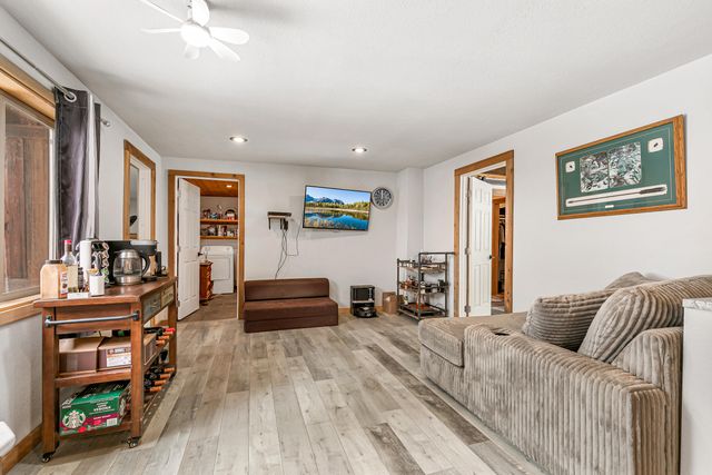 29450 Sloan Street, Klamath Falls, OR 97601