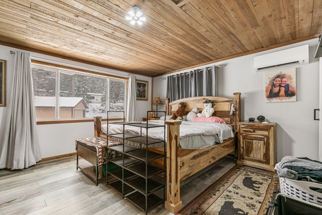 29450 Sloan Street, Klamath Falls, OR 97601