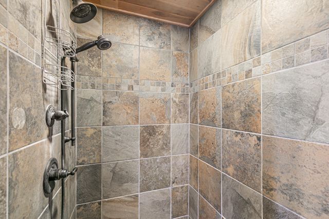 29450 Sloan Street, Klamath Falls, OR 97601