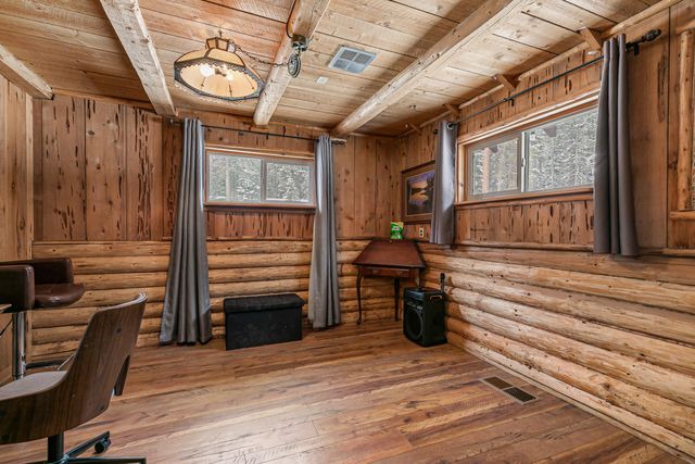 29450 Sloan Street, Klamath Falls, OR 97601