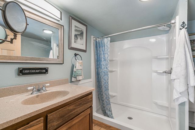 29450 Sloan Street, Klamath Falls, OR 97601