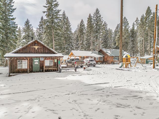 29450 Sloan Street, Klamath Falls, OR 97601