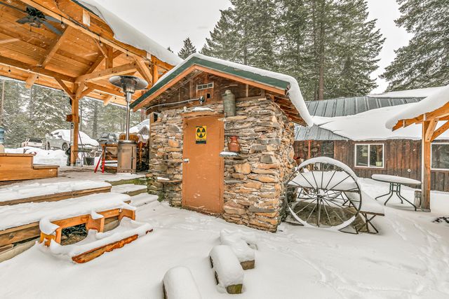 29450 Sloan Street, Klamath Falls, OR 97601