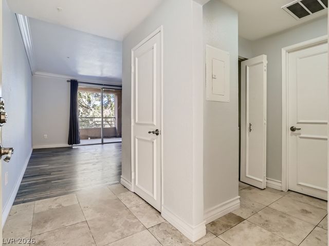 260 East Flamingo Road 220, Las Vegas, NV 89169