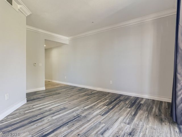 260 East Flamingo Road 220, Las Vegas, NV 89169