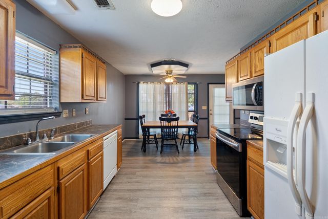 47 Weston Circle, Greenbrier, AR 72058