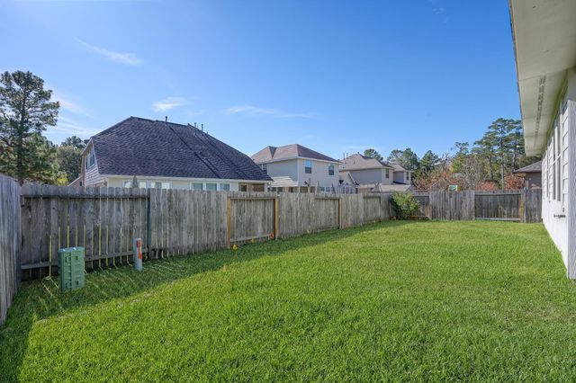 30119 Saw Oaks Drive, Magnolia, TX 77355