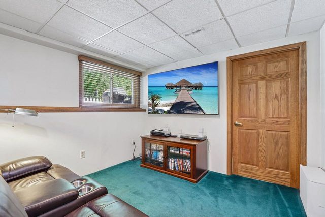 5728 Regency Hills DRIVE, Mount Pleasant, WI 53406