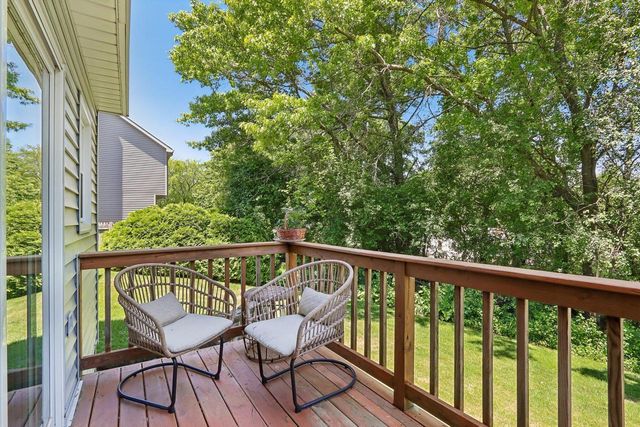 5728 Regency Hills DRIVE, Mount Pleasant, WI 53406
