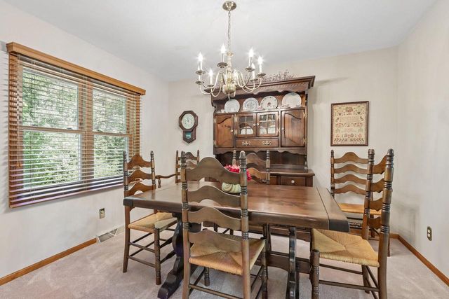 5728 Regency Hills DRIVE, Mount Pleasant, WI 53406