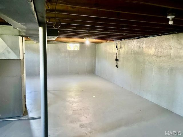 6005 Shillington Drive, Berkeley, MO 63134