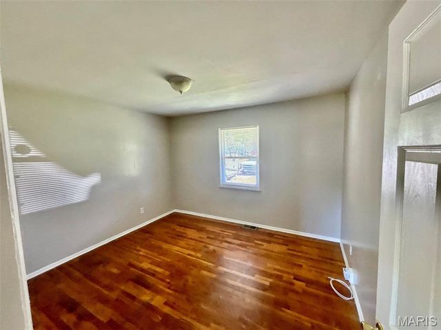 6005 Shillington Drive, Berkeley, MO 63134