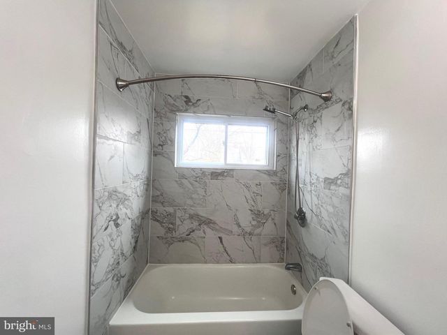 5937 LEMAY RD, Rockville, MD 20851