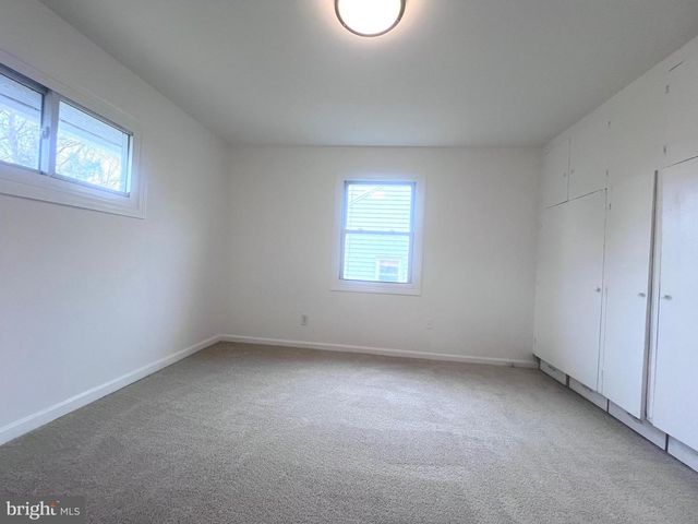 5937 LEMAY RD, Rockville, MD 20851