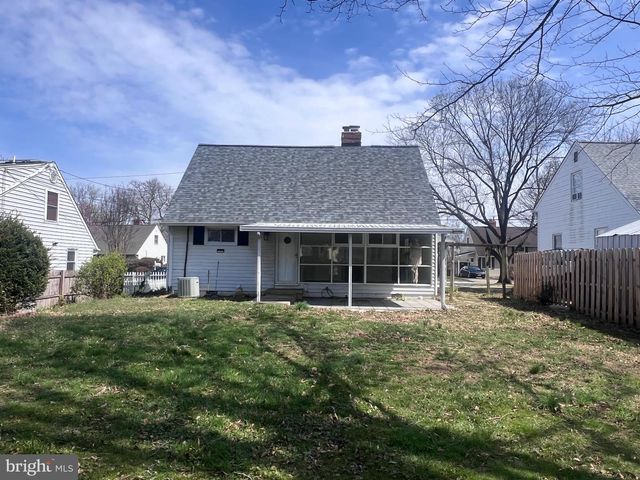 5937 LEMAY RD, Rockville, MD 20851