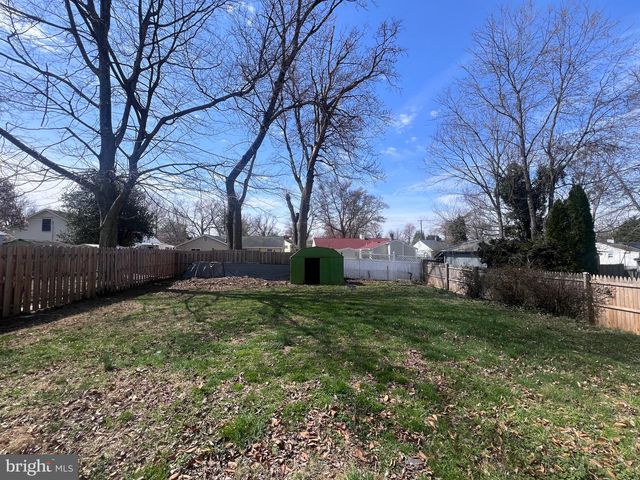 5937 LEMAY RD, Rockville, MD 20851