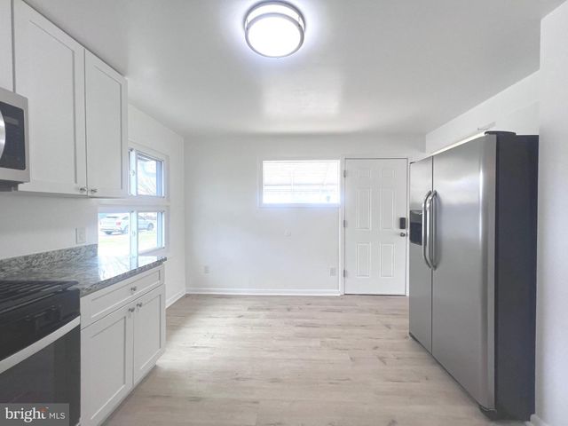 5937 LEMAY RD, Rockville, MD 20851