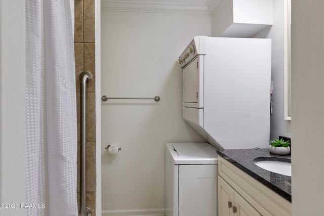 112 Hillside Drive 16, Lafayette, LA 70503