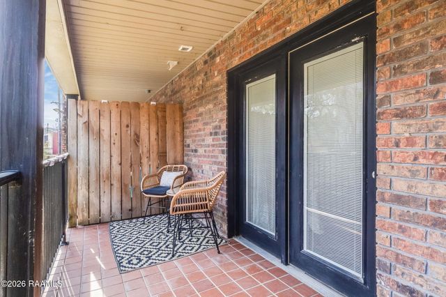 112 Hillside Drive 16, Lafayette, LA 70503