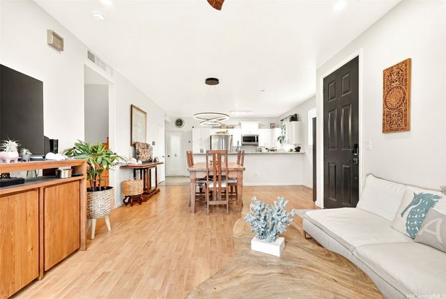 1175 Mokuhano Street G105, Honolulu, HI 96825