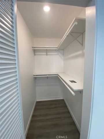 19807 Blythe Street, Winnetka, CA 91306