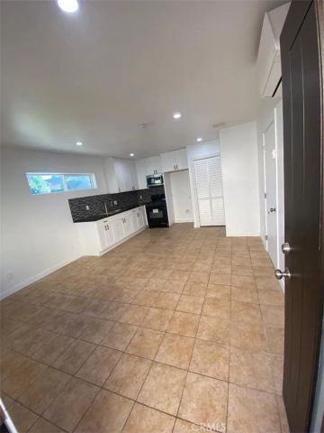 19807 Blythe Street, Winnetka, CA 91306