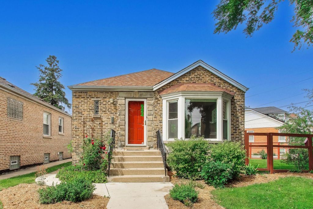 5454 W GETTYSBURG Street, Chicago, IL 60630