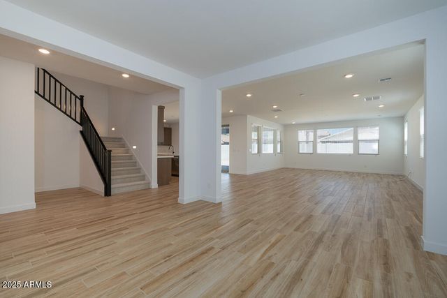 40147 N Alameda Drive, San Tan Valley, AZ 85140