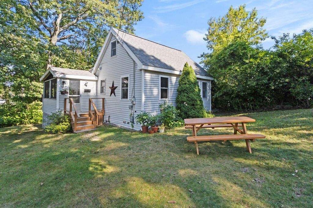 84 Jackson Street, South Portland, ME 04106 — exterior