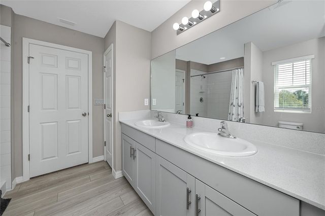 5556 SUMMER SUNSET DRIVE, Apollo Beach, FL 33572