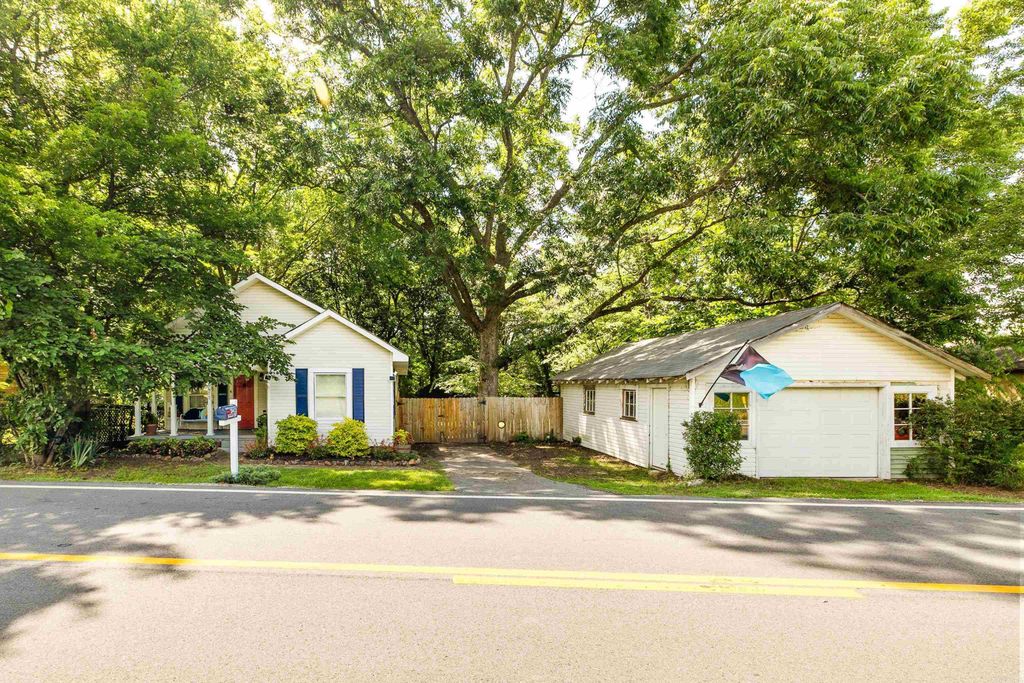 18411 Highway 300 Highway, Roland, AR 72135