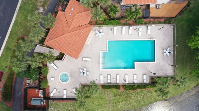 5803 Fox Hollow Drive B, Boca Raton, FL 33486