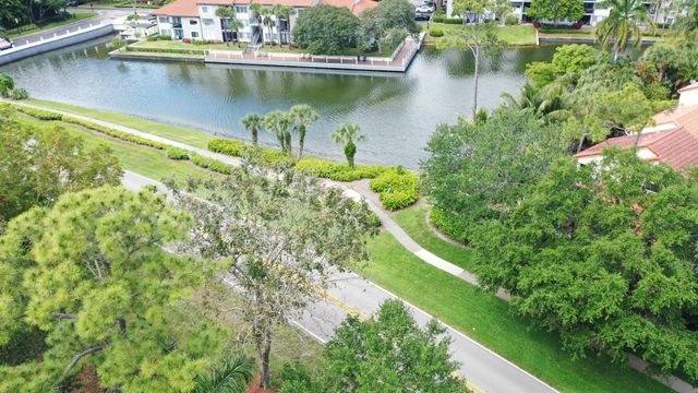 5803 Fox Hollow Drive B, Boca Raton, FL 33486