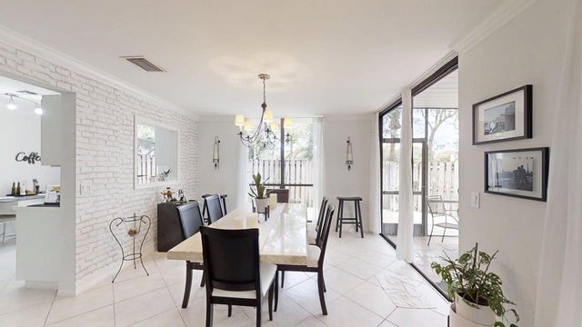 5803 Fox Hollow Drive B, Boca Raton, FL 33486