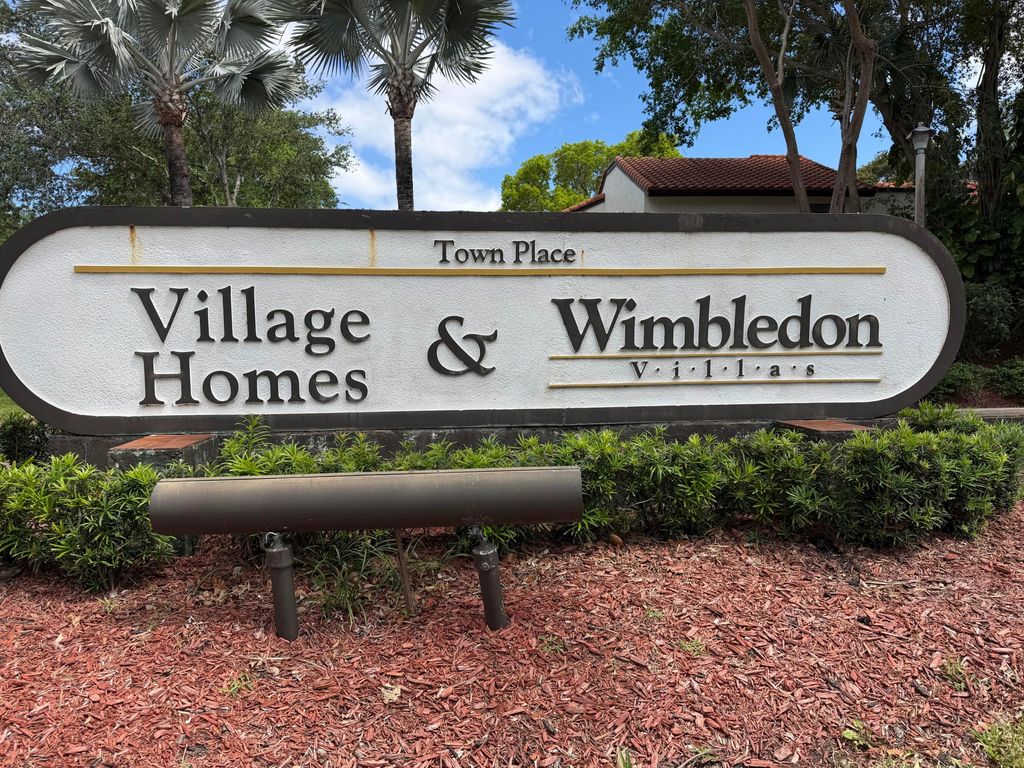 5803 Fox Hollow Drive B, Boca Raton, FL 33486