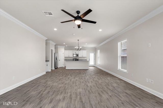 740 Crozier Drive, Bossier City, LA 71111