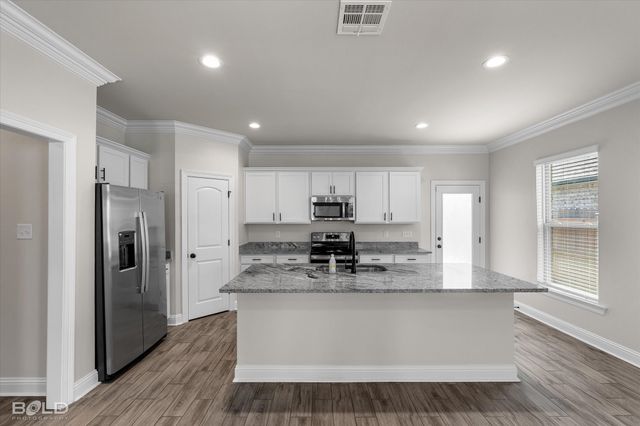 740 Crozier Drive, Bossier City, LA 71111