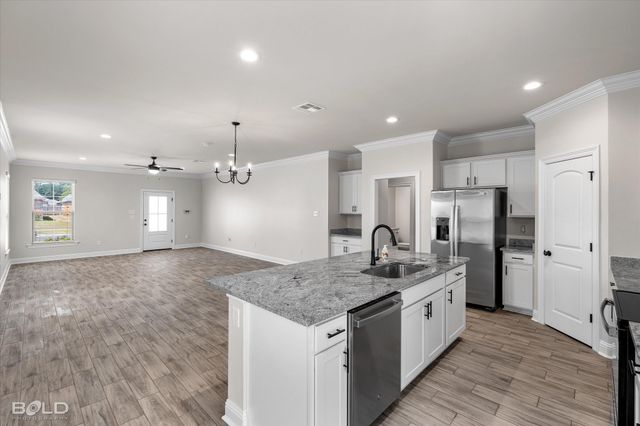 740 Crozier Drive, Bossier City, LA 71111