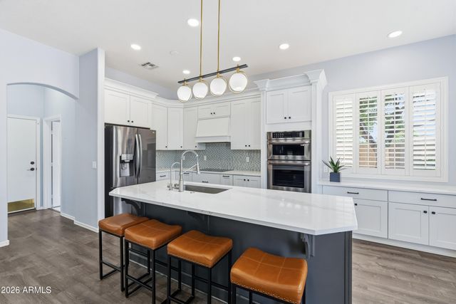 1012 E WINGED FOOT Drive, Chandler, AZ 85249