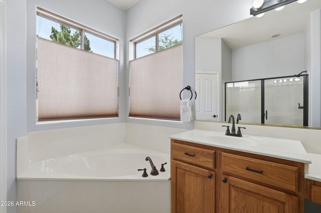 1012 E WINGED FOOT Drive, Chandler, AZ 85249