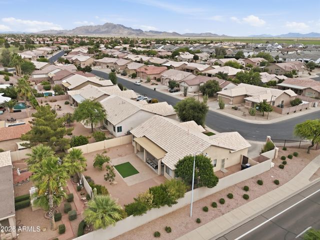 1012 E WINGED FOOT Drive, Chandler, AZ 85249