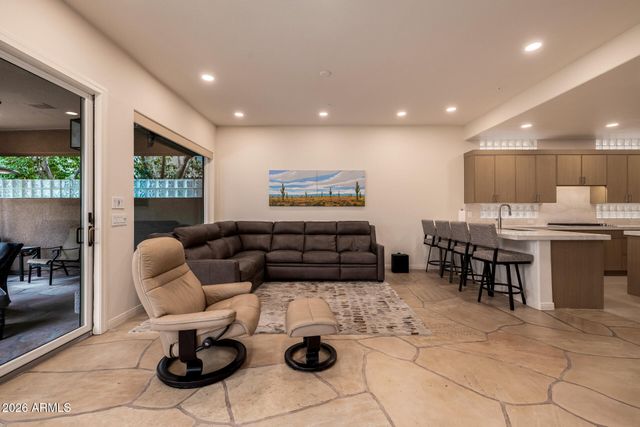 7525 E GAINEY RANCH Road 108, Scottsdale, AZ 85258