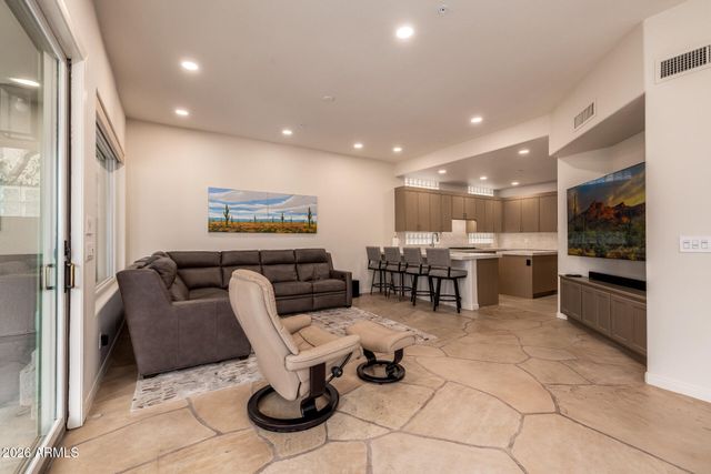 7525 E GAINEY RANCH Road 108, Scottsdale, AZ 85258