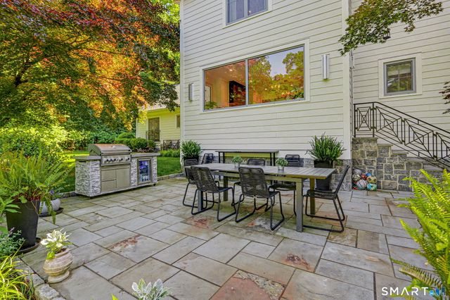 284 Georgetown Road, Weston, CT 06883