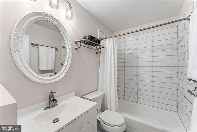 21 PAGE ST, Berryville, VA 22611
