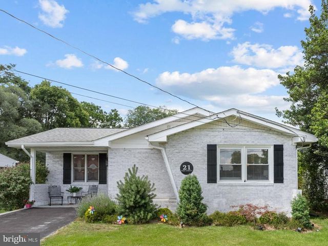21 PAGE ST, Berryville, VA 22611