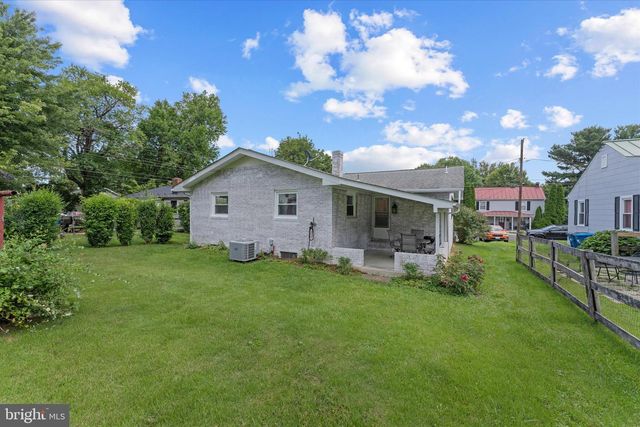 21 PAGE ST, Berryville, VA 22611